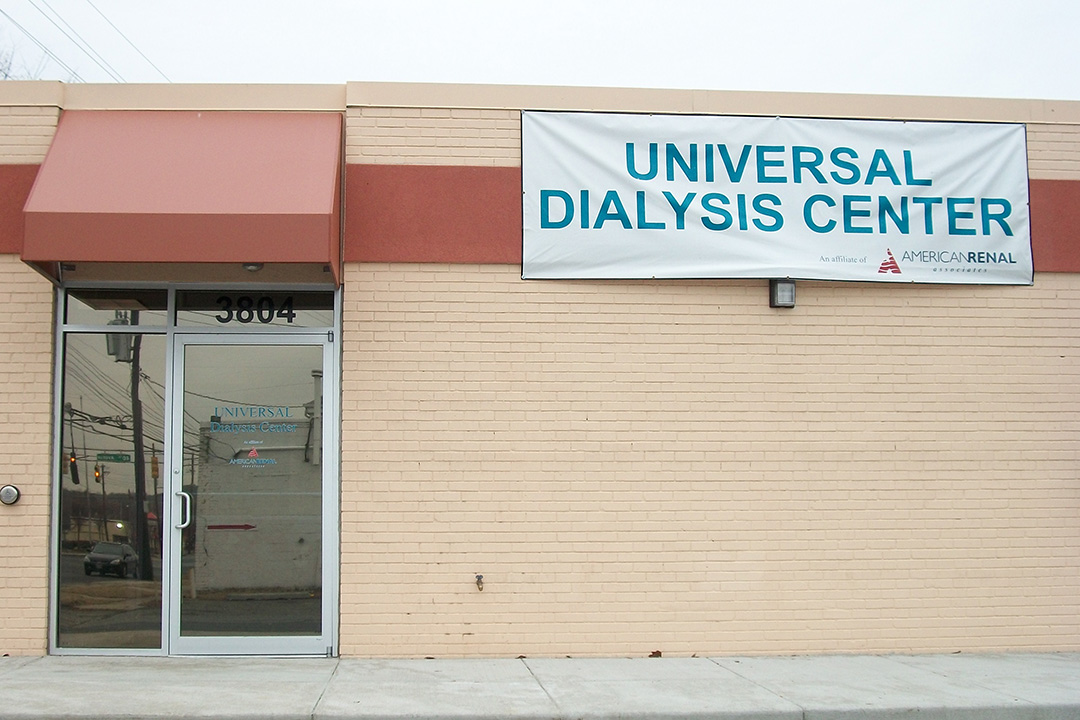 Universal Dialysis Center